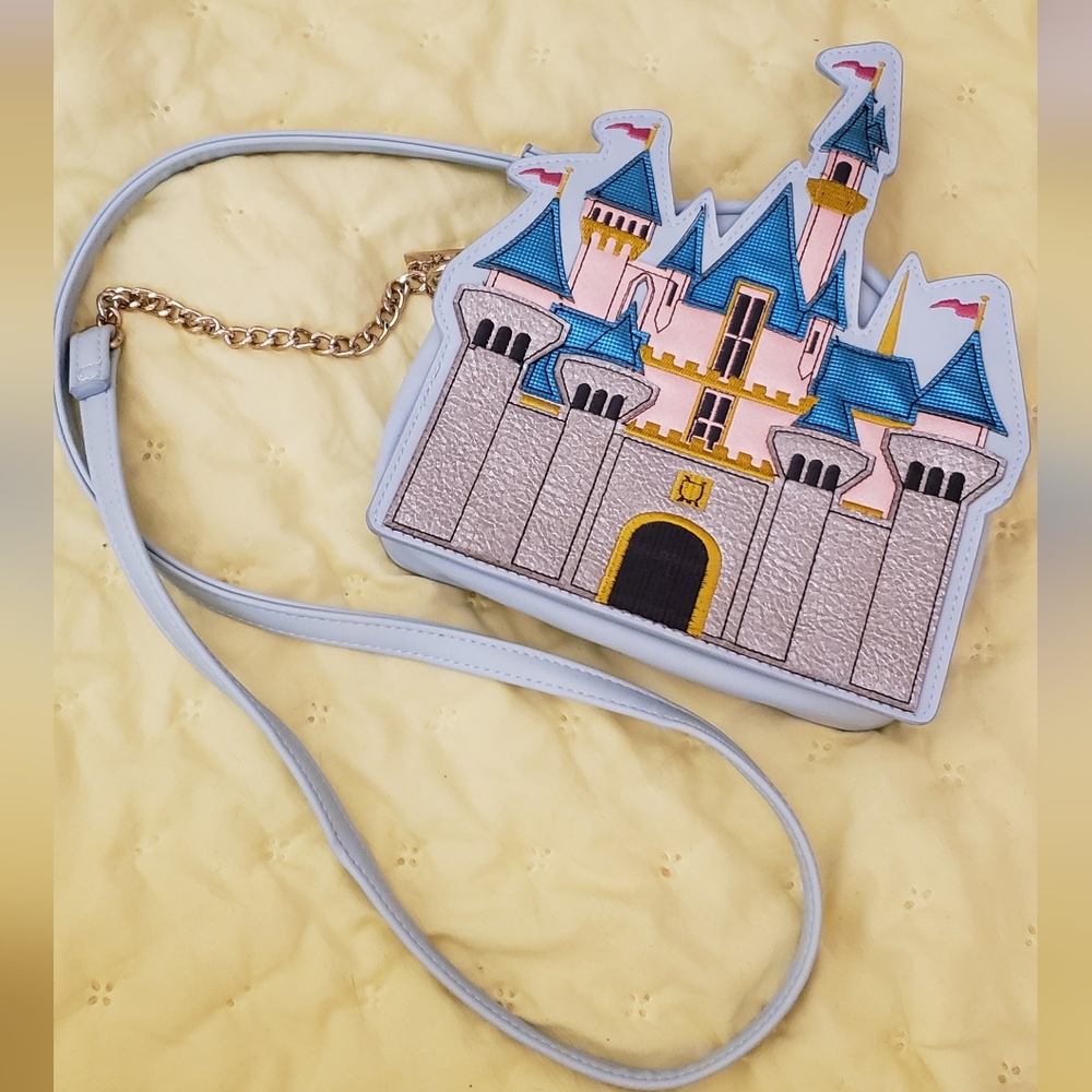 Disney Danielle Nicole Crossbody Disneyland Castle Purse